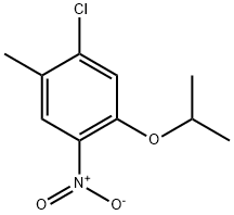 1-Kloro-5-isopropoxi-2-metil-4-nitrobentzenoa