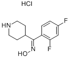 2,4-difluorofenil-(4-piperidinil) metanona oxima klorhidratoa